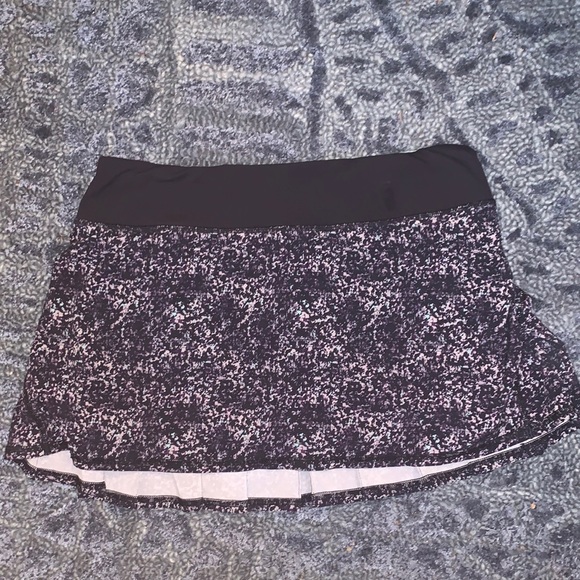 RARE: Lululemon Pace Setter Skirt - Picture 2 of 7